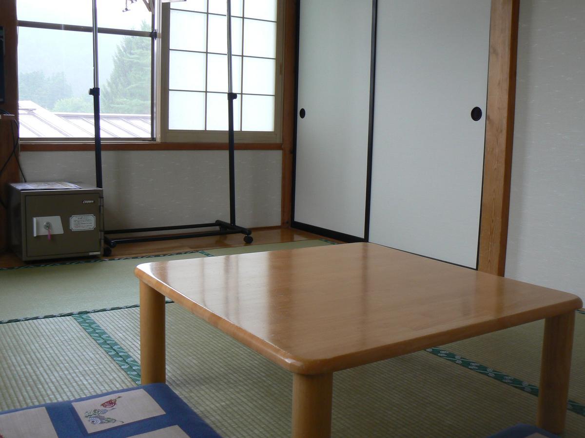 Fureai No Yado Yasuragi Hotel Nozawaonsen Exterior photo